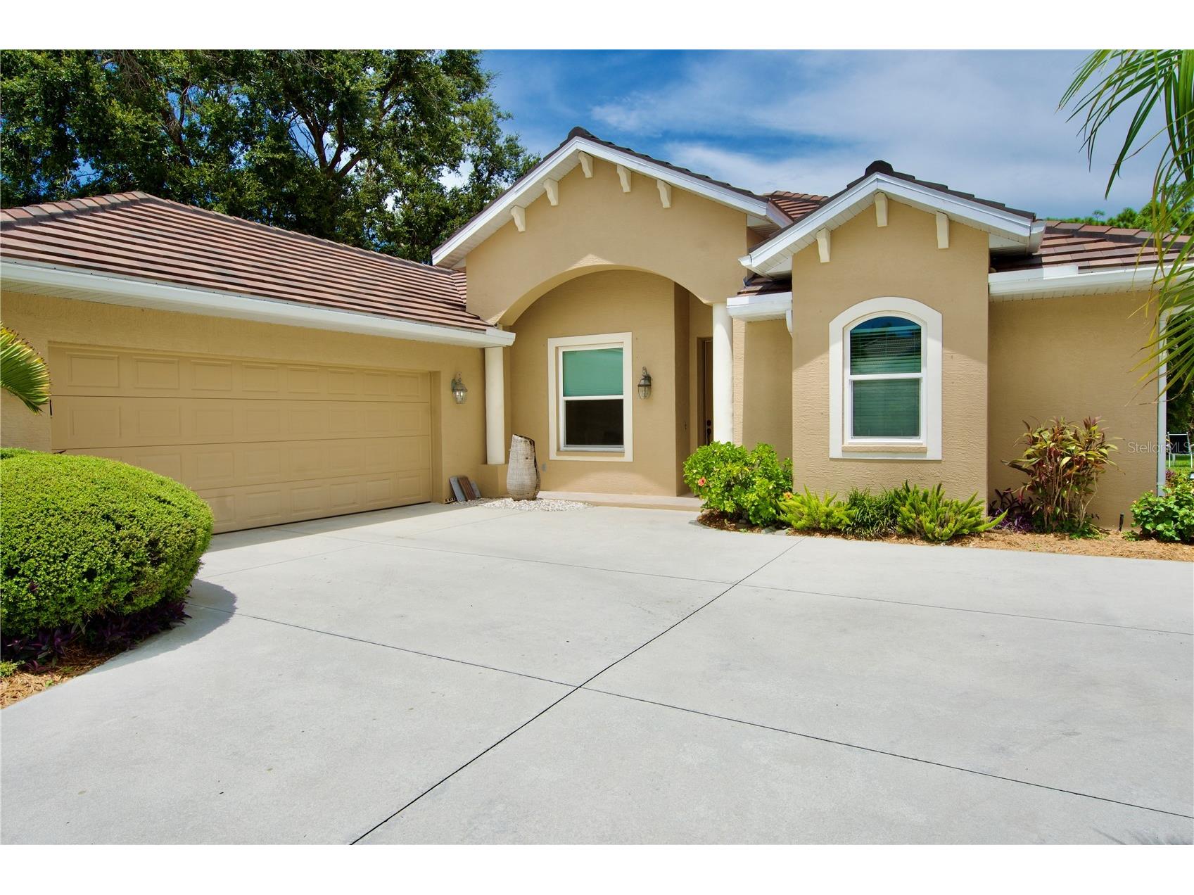 472 Park Trace Boulevard Osprey FL 34229 A4680326 image4