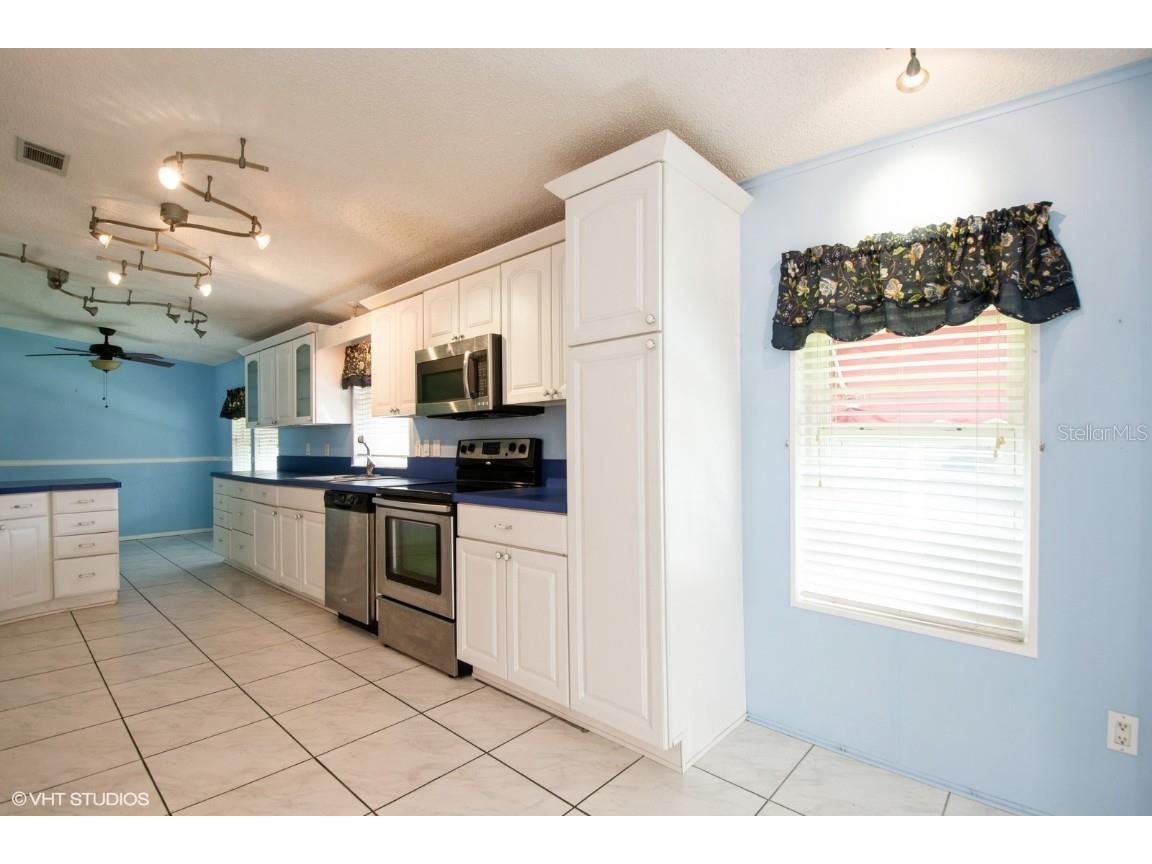 472 Trout Lane Oldsmar FL 34677 TB8369073 image5