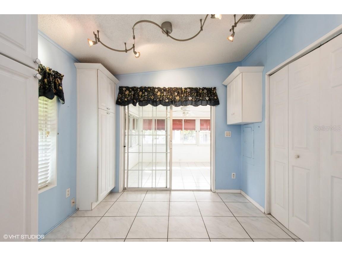 472 Trout Lane Oldsmar FL 34677 TB8369073 image9