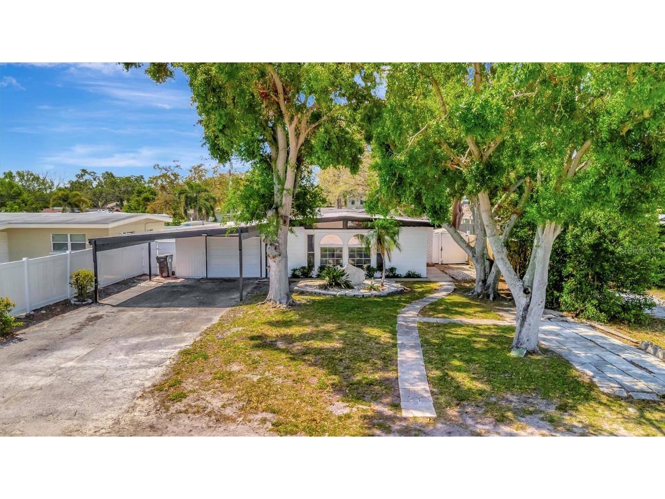 4720 50th Avenue N Saint Petersburg FL 33714 TB8363322 image1