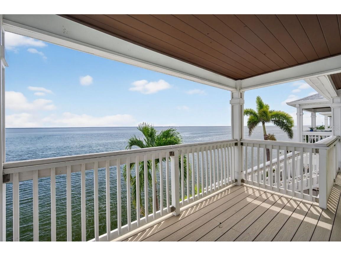 4720 Coquina Key Drive SE #C Saint Petersburg FL 33705 - TAMPA BAY TB8430575 image3