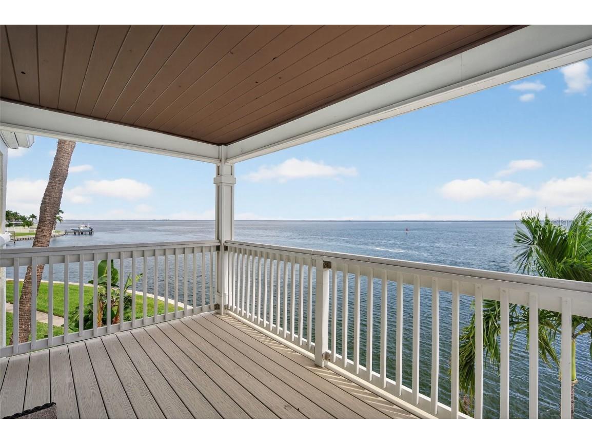 4720 Coquina Key Drive SE #C Saint Petersburg FL 33705 - TAMPA BAY TB8430575 image4