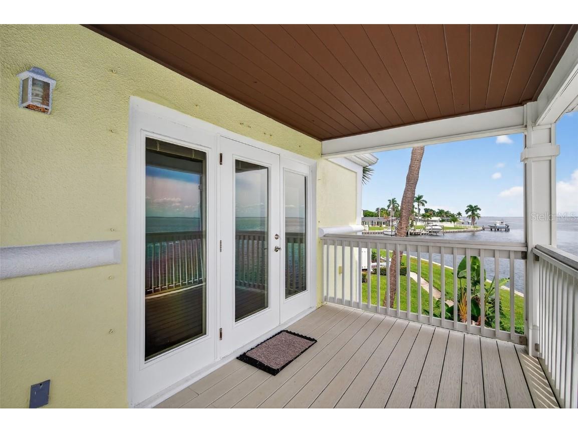 4720 Coquina Key Drive SE #C Saint Petersburg FL 33705 - TAMPA BAY TB8430575 image5