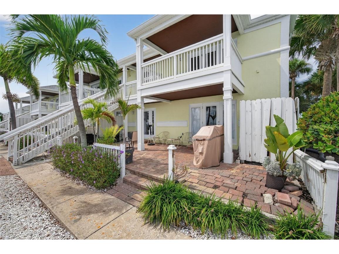 4720 Coquina Key Drive SE #C Saint Petersburg FL 33705 - TAMPA BAY TB8430575 image9