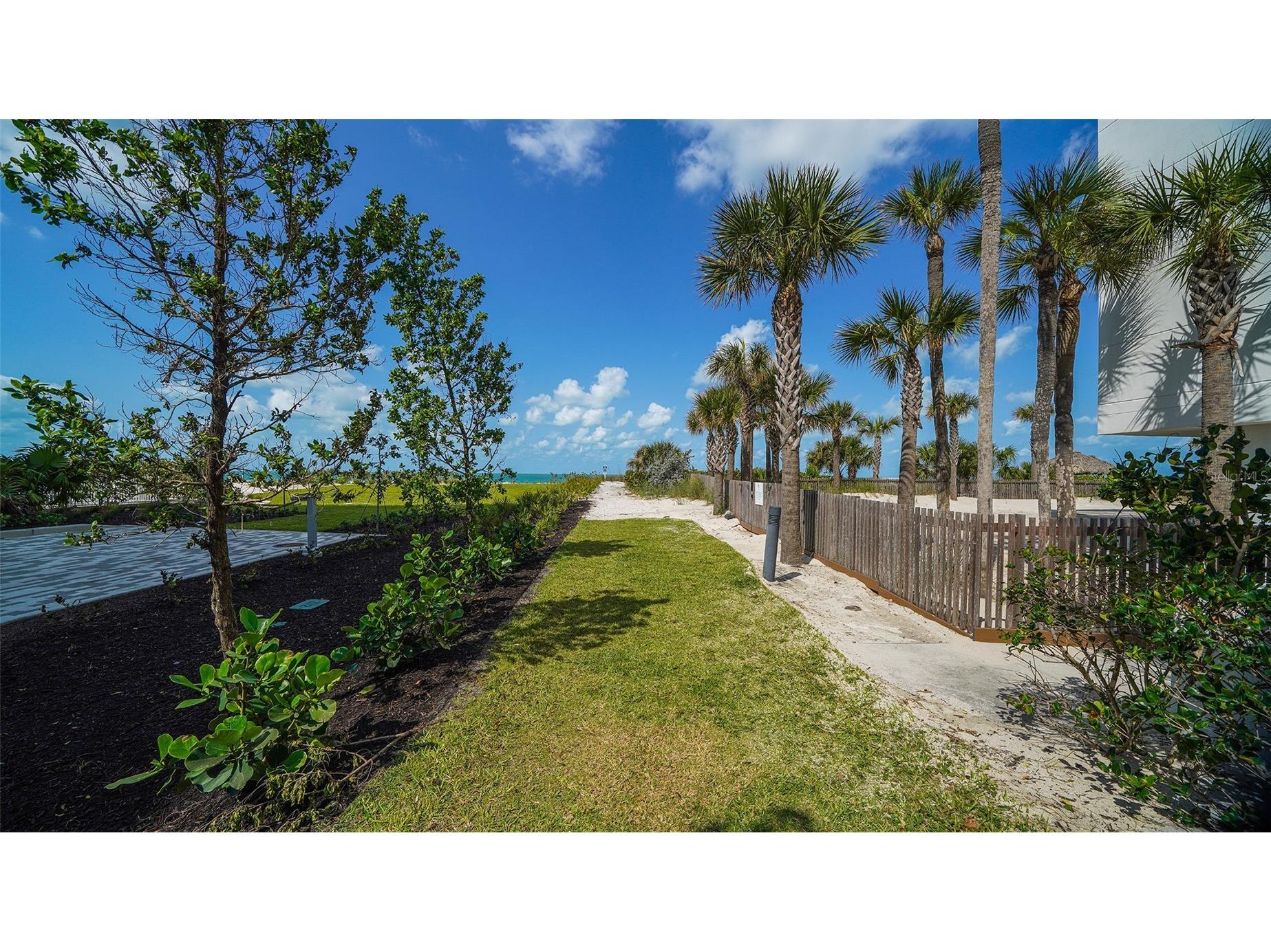 4720 Gulf Of Mexico Drive #VILLA 2 Longboat Key FL 34228 A4679458 image55