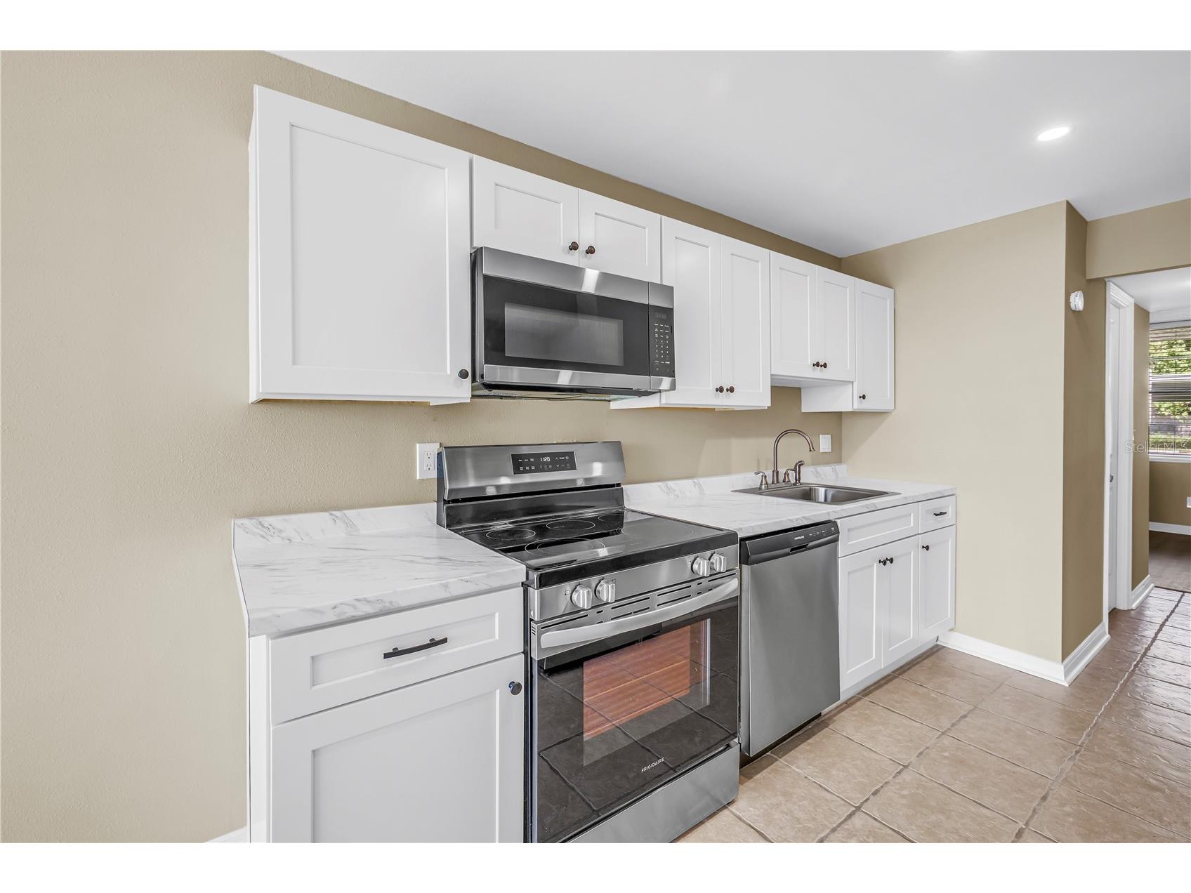 4720 Locust Street NE #116 Saint Petersburg FL 33703 TB8506624 image17