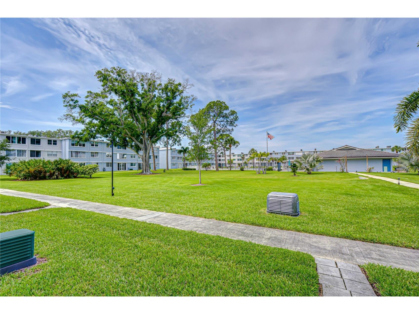 4720 Locust Street NE #118 Saint Petersburg FL 33703 TB8507186 image25