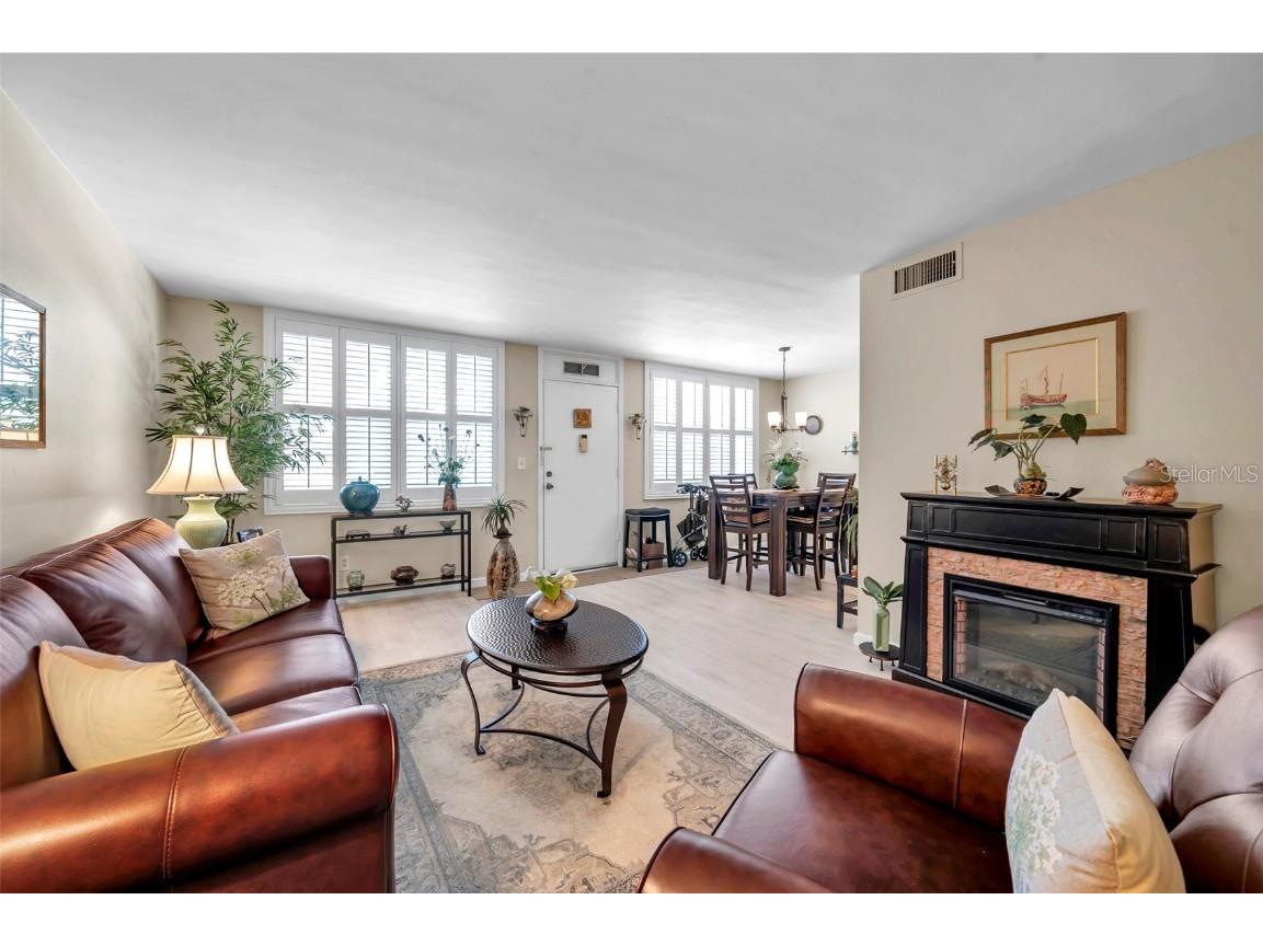 4720 Locust Street NE #206 Saint Petersburg FL 33703 TB8366542 image4