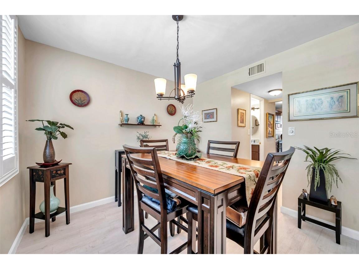 4720 Locust Street NE #206 Saint Petersburg FL 33703 TB8366542 image6