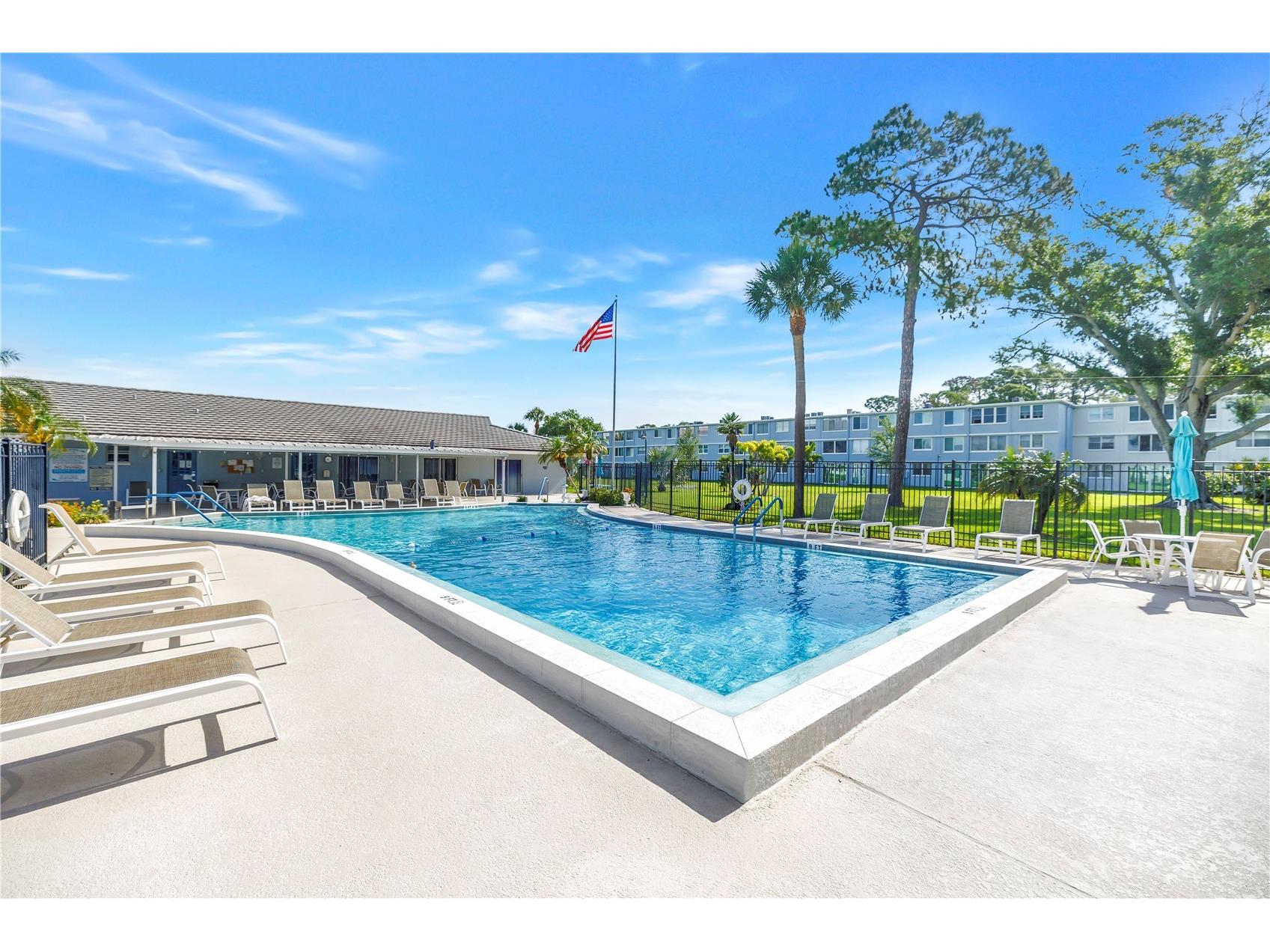 4720 Locust Street NE #318 Saint Petersburg FL 33703 TB8505535 image30