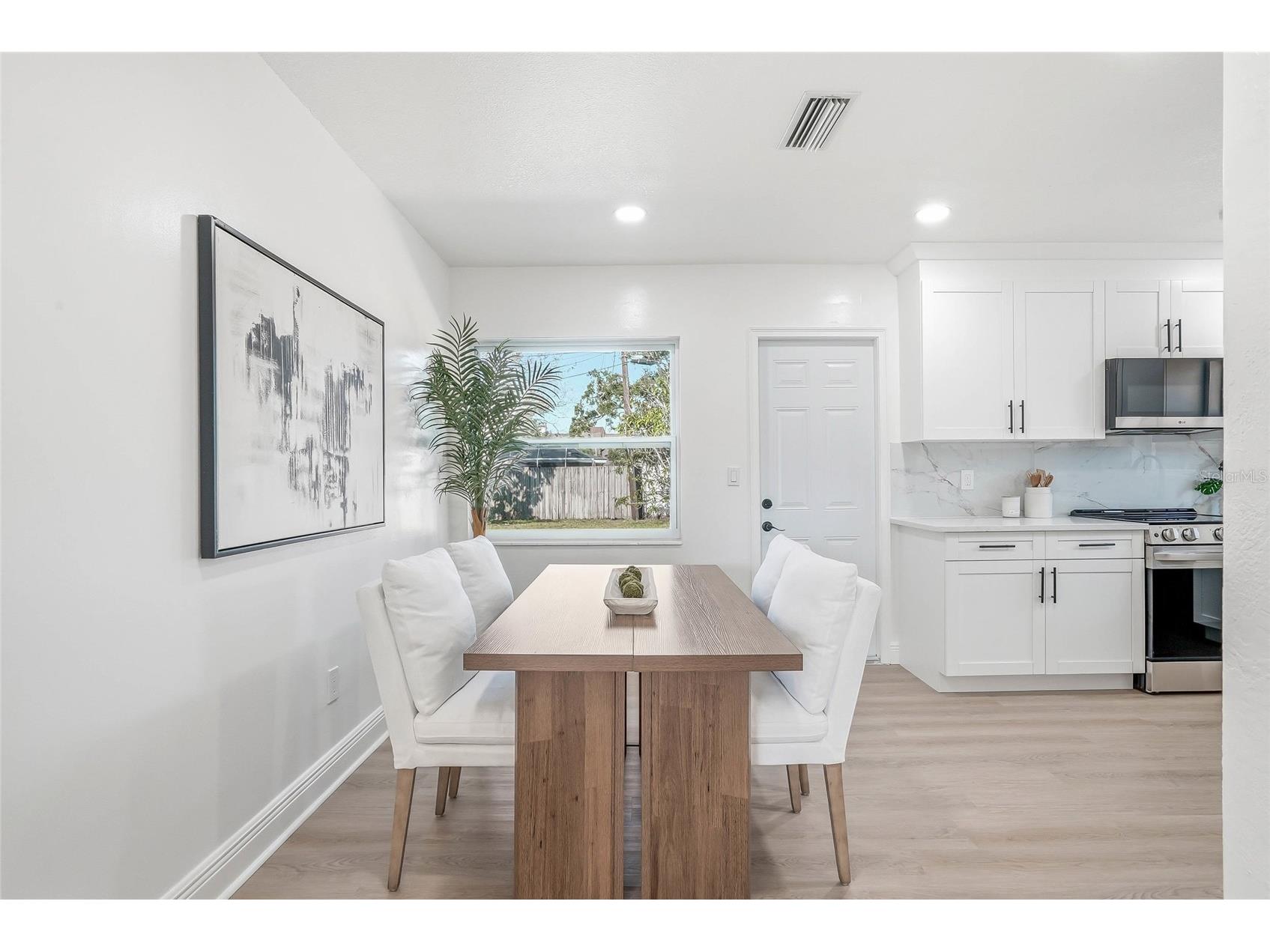 4720 Mohegan Road Saint Petersburg FL 33708 TB8510051 image5