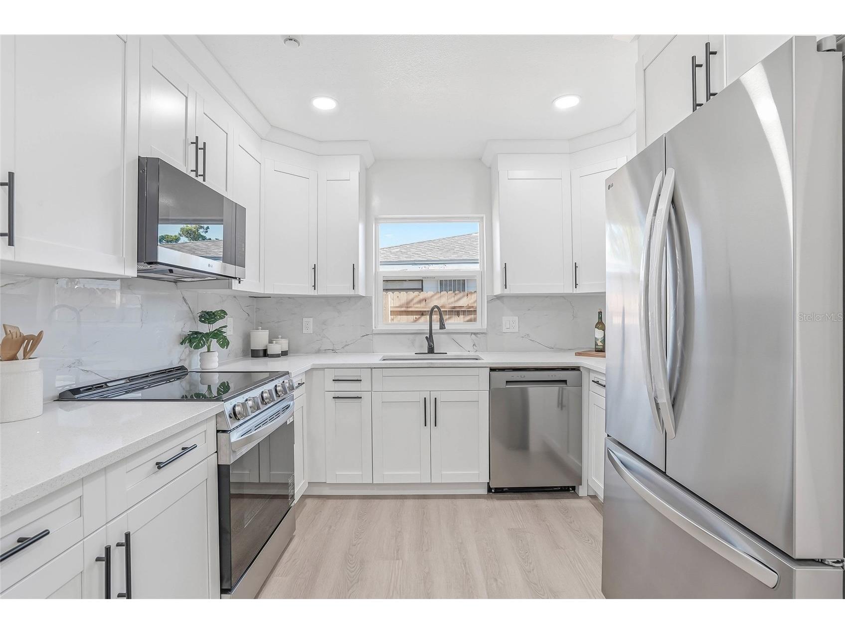 4720 Mohegan Road Saint Petersburg FL 33708 TB8510051 image8