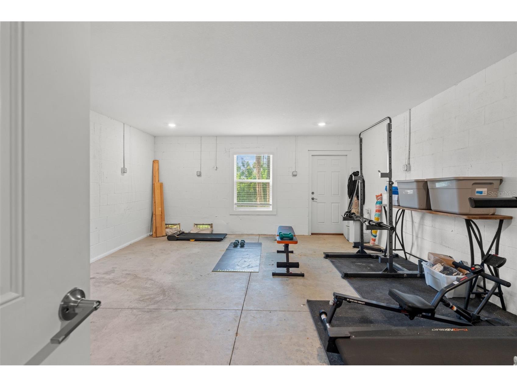 4720 Tuscan Loon Drive Tampa FL 33619 TB8495475 image25