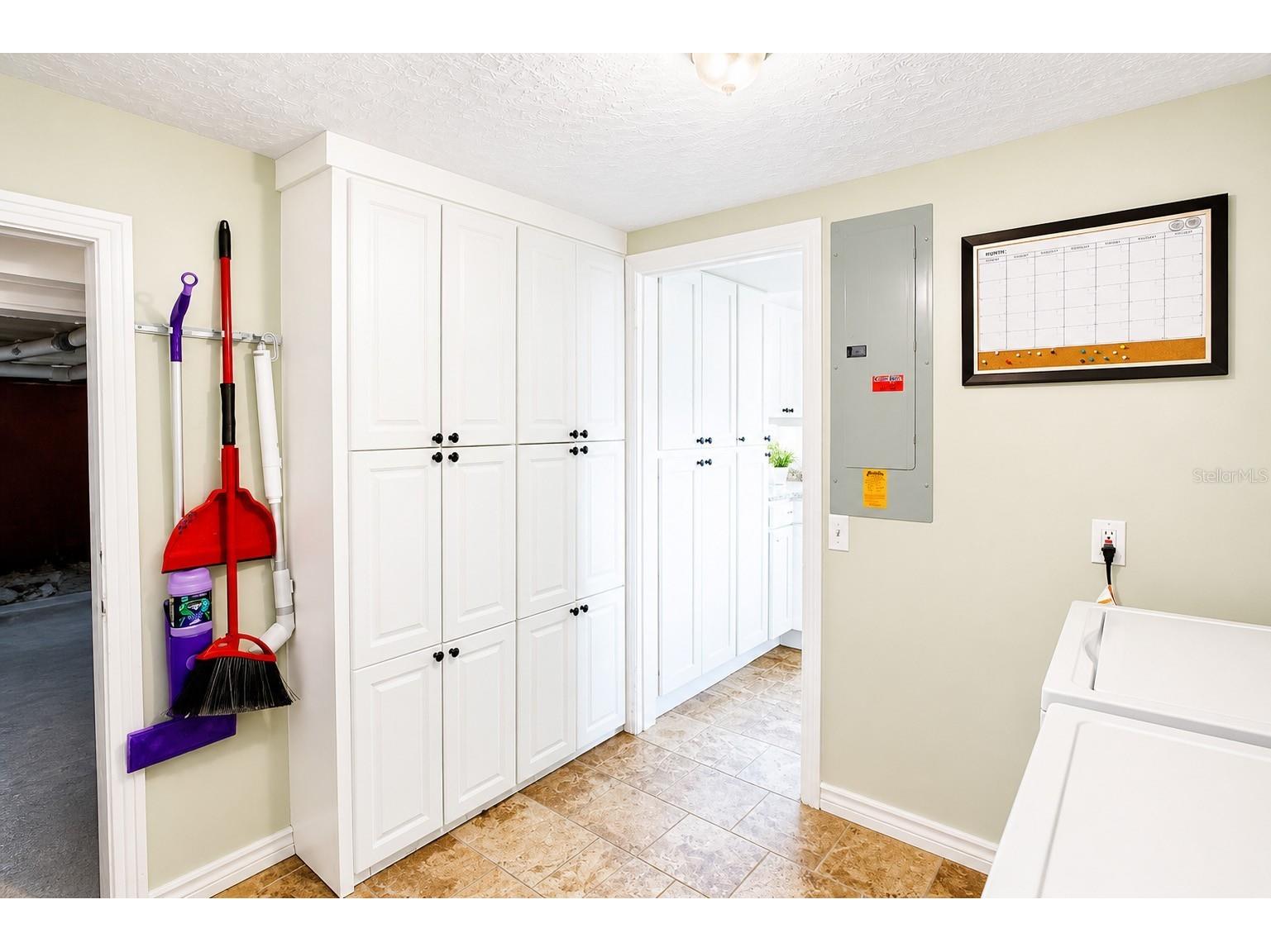 4720 Welch Causeway Saint Petersburg FL 33708 TB8506335 image24