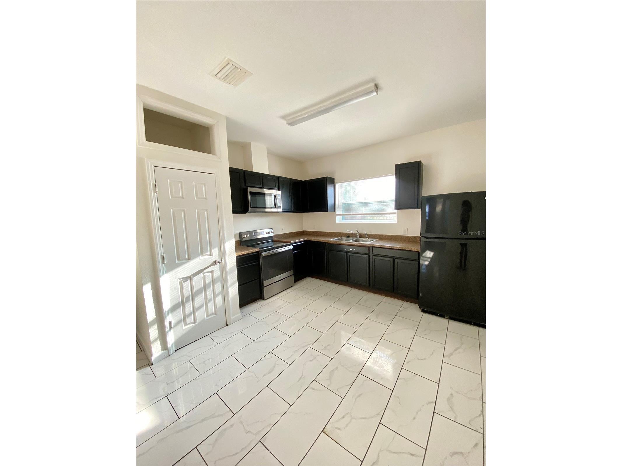 4721 14th Avenue S Saint Petersburg FL 33711 TB8506569 image10