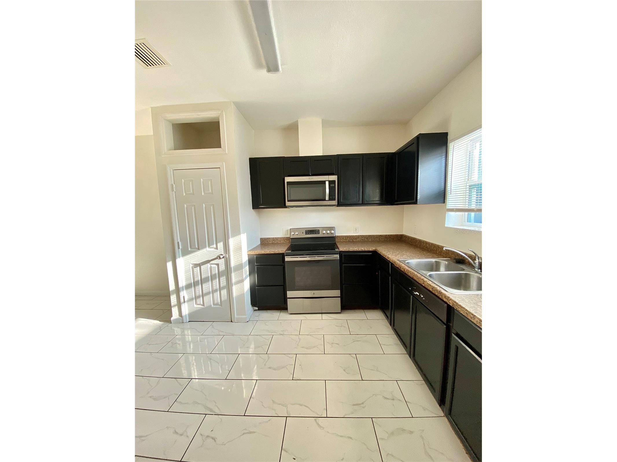 4721 14th Avenue S Saint Petersburg FL 33711 TB8506569 image11