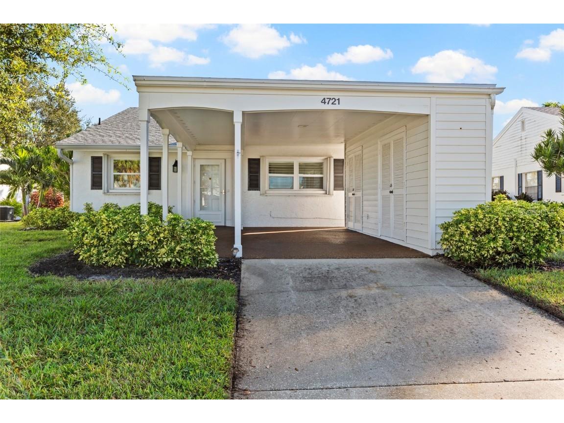 4721 Mount Vernon Drive Bradenton FL 34210 A4666685 image1