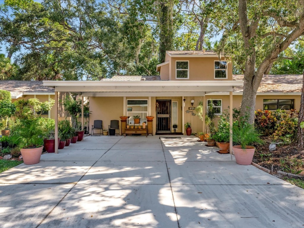 4721 Village Gardens Drive #71 Sarasota FL 34234 A4588332 image1