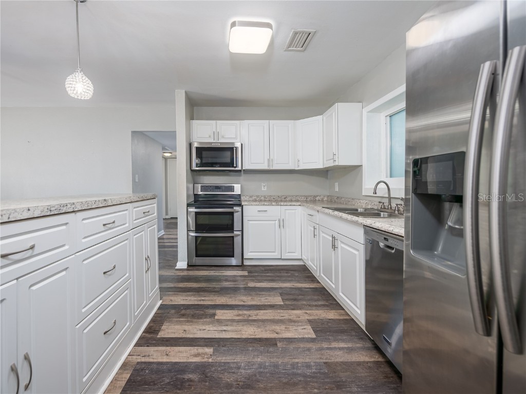 4721 W Iowa Avenue Tampa FL 33616 TB8380566 image11