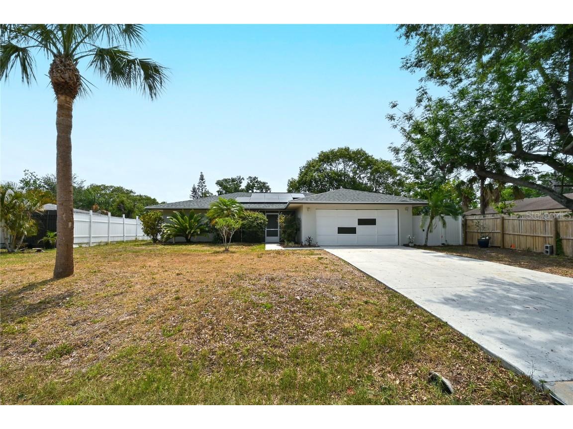 4722 Delmonte Avenue Sarasota FL 34235 A4597047 image1