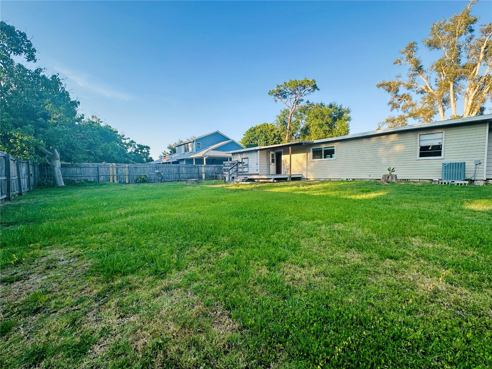 4722 Harris Avenue Sarasota FL 34233 A4692305 image20