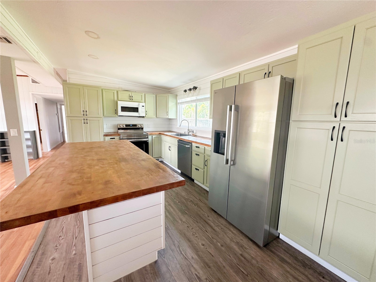 4722 Harris Avenue Sarasota FL 34233 A4692305 image3