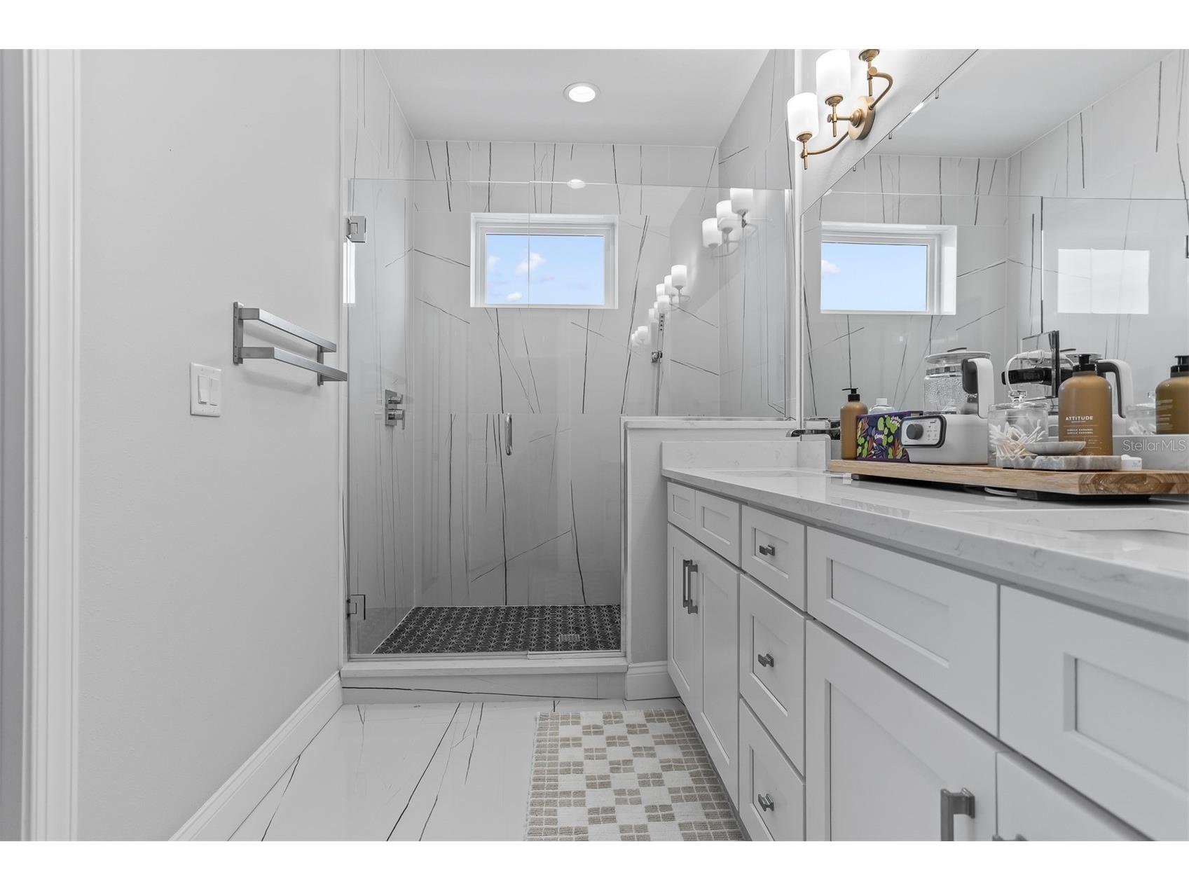 4722 Legacy Park Drive Tampa FL 33611 TB8526098 image11