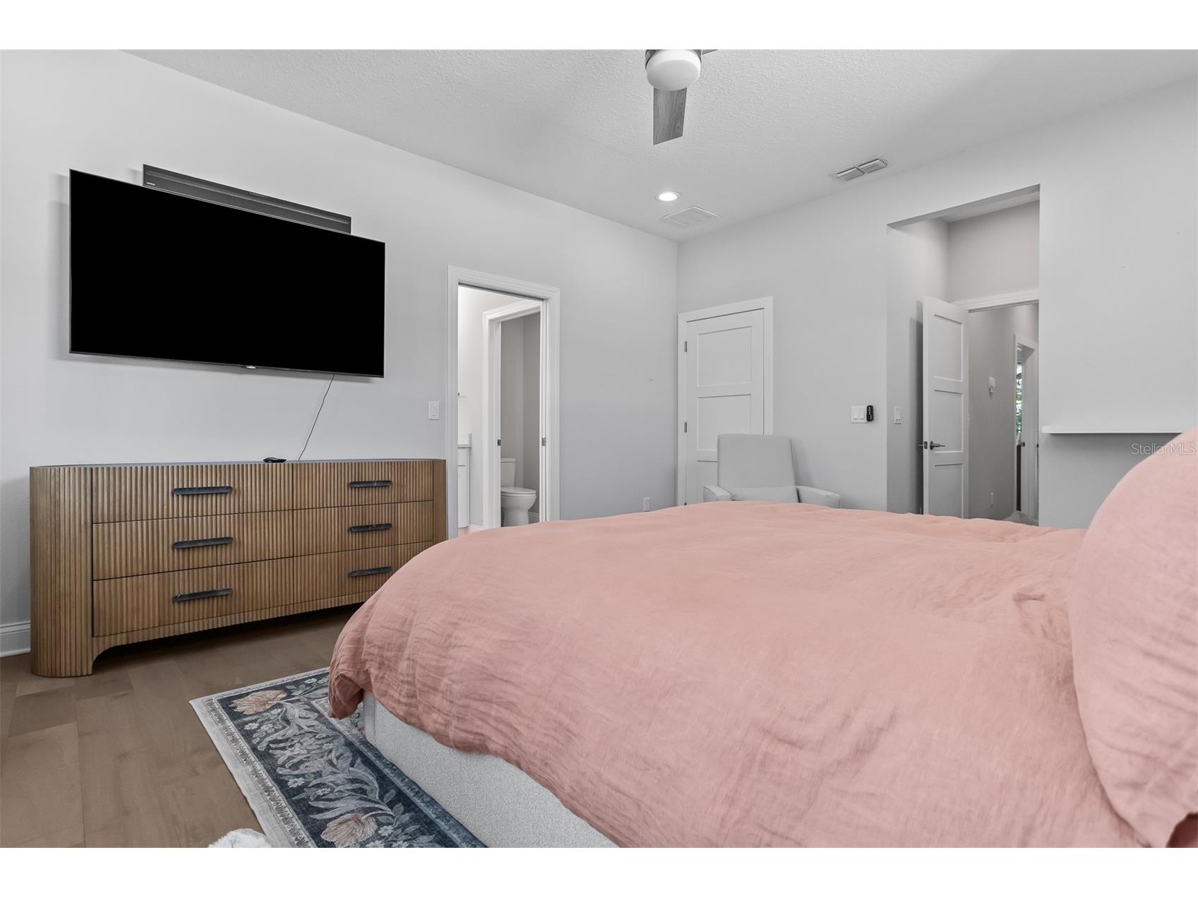 4722 Legacy Park Drive Tampa FL 33611 TB8526098 image9