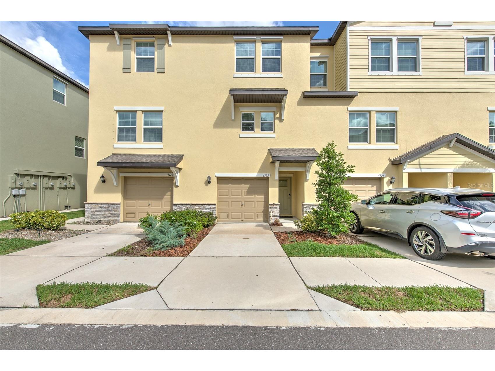4722 Tuscan Loon Drive Tampa FL 33619 TB8515205 image1