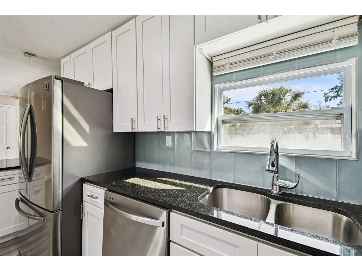 4722 W Bay Avenue Tampa FL 33616 TB8432994 image10