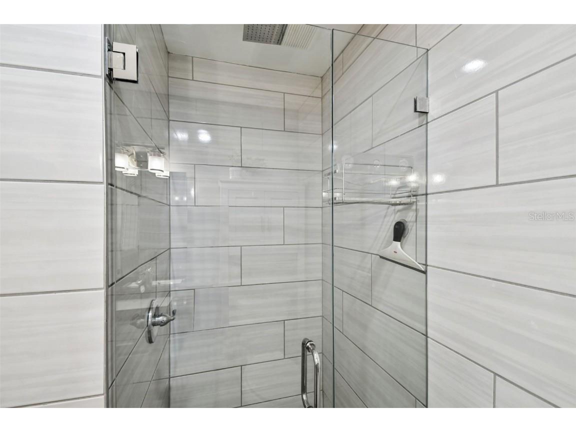 4722 W Bay Avenue Tampa FL 33616 TB8432994 image16