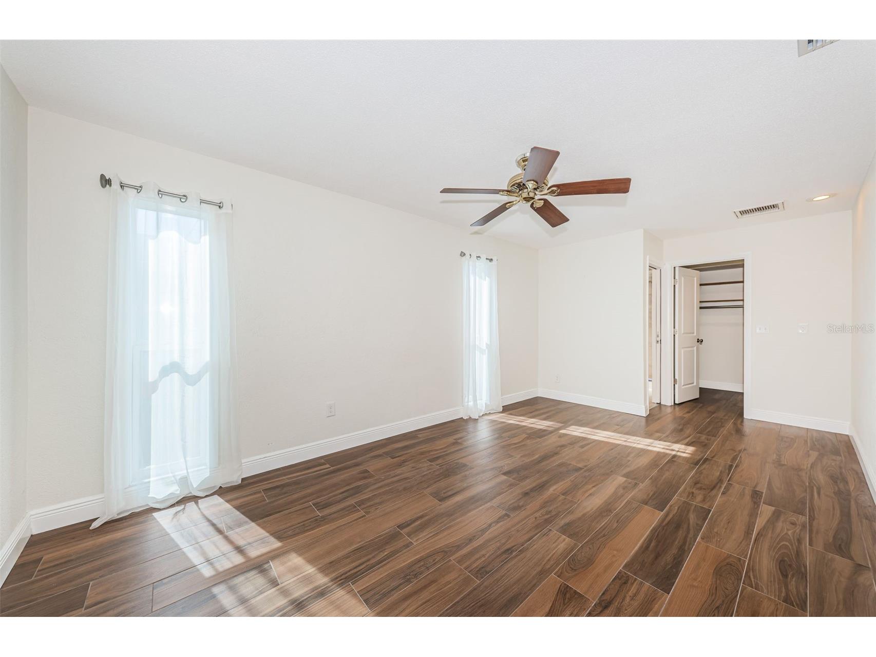4723 114th Street N Madeira Beach FL 33708 TB8468417 image20