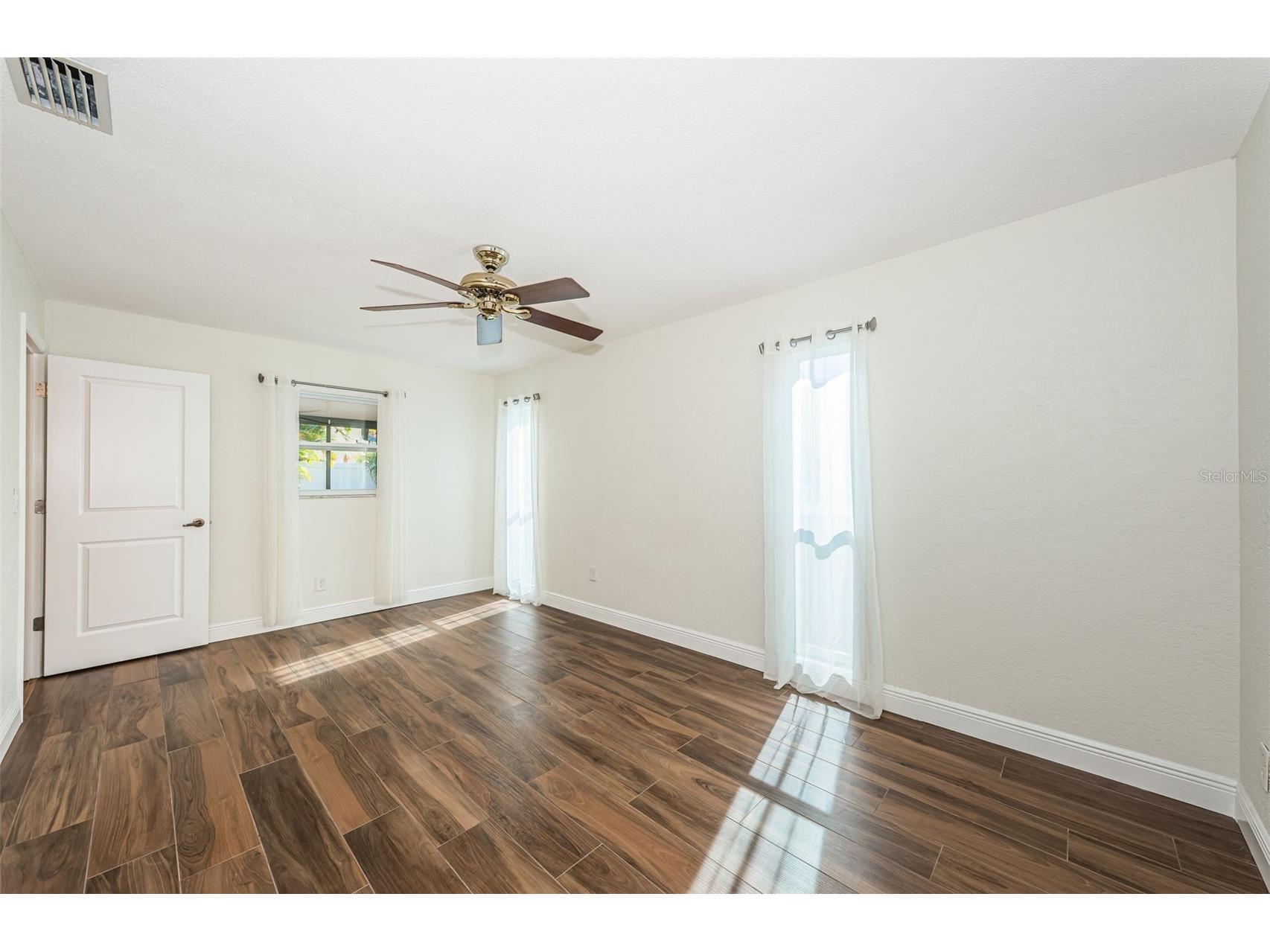 4723 114th Street N Madeira Beach FL 33708 TB8468417 image21