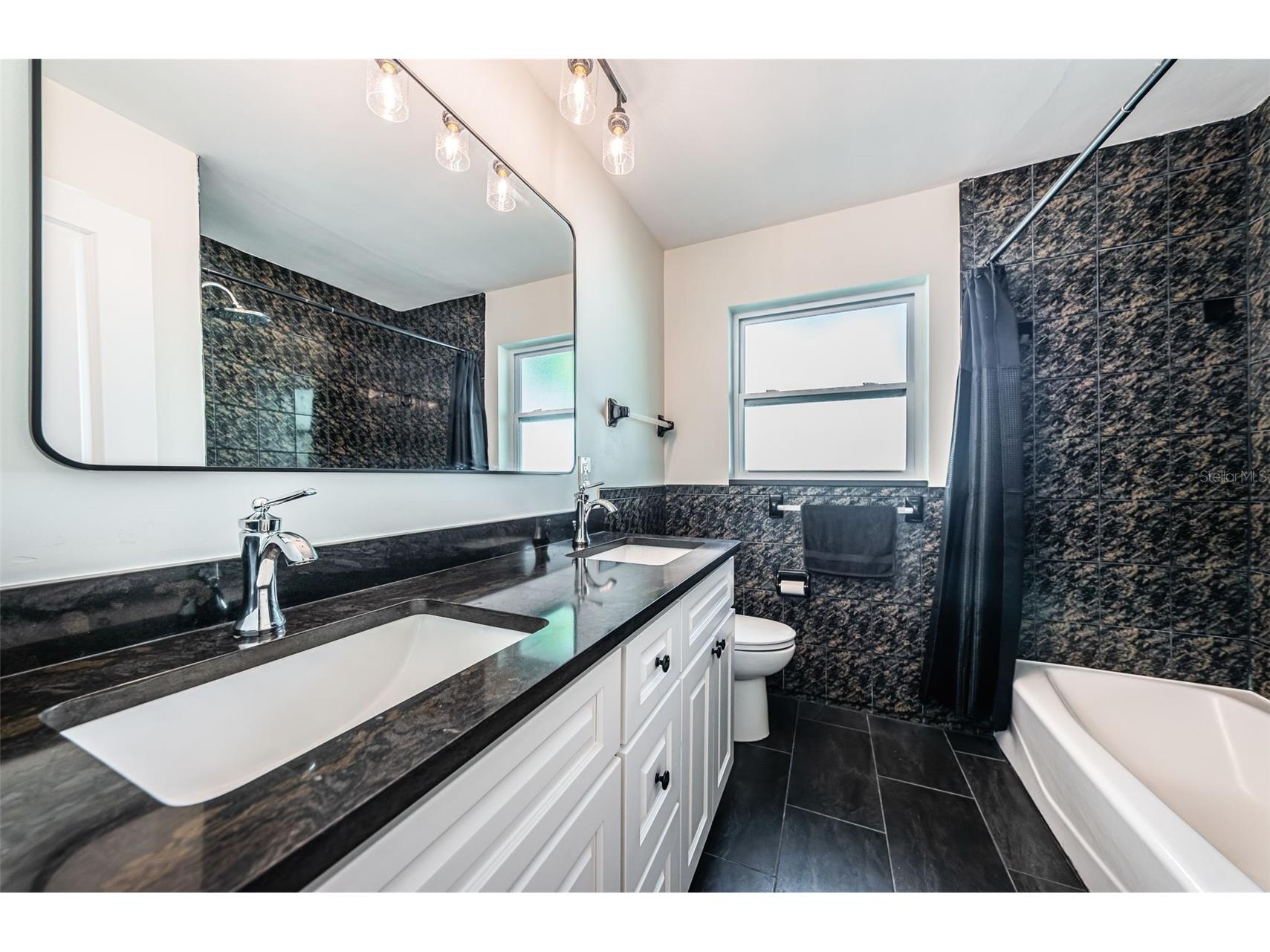 4723 114th Street N Madeira Beach FL 33708 TB8468417 image28