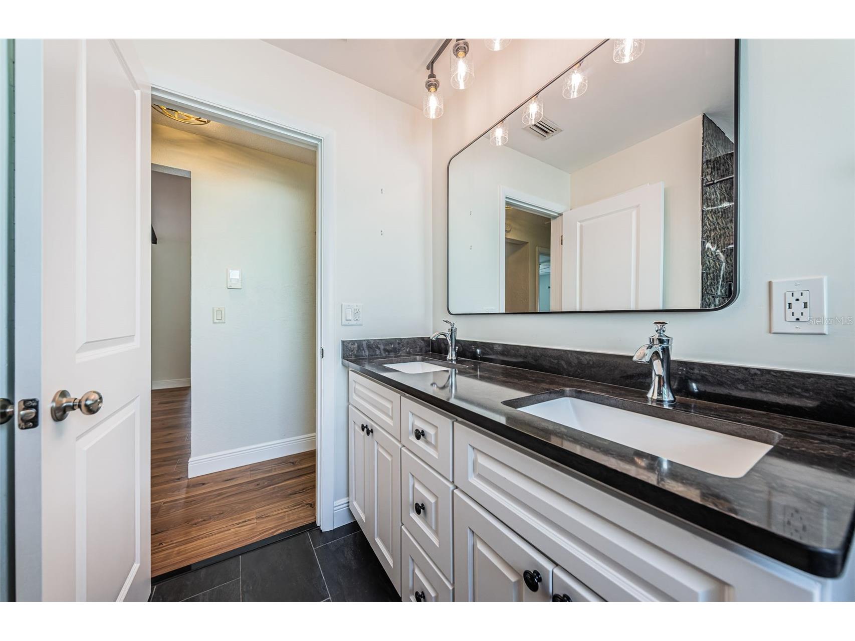 4723 114th Street N Madeira Beach FL 33708 TB8468417 image29