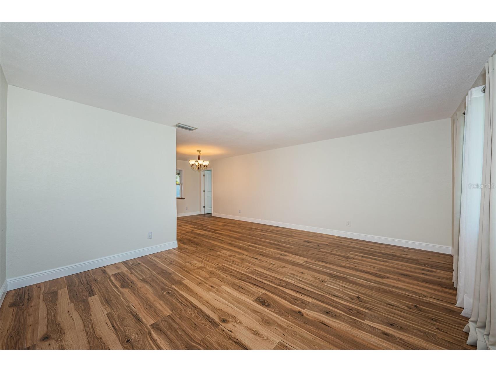 4723 114th Street N Madeira Beach FL 33708 TB8468417 image3