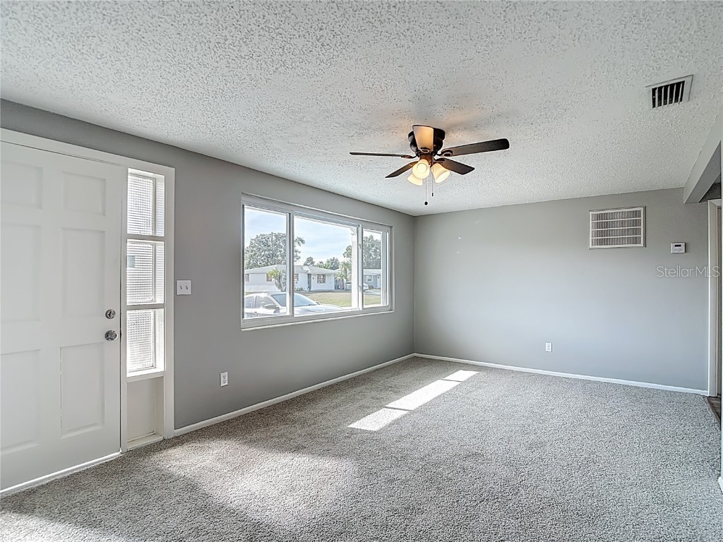 4723 Aegean Avenue Holiday FL 34690 C7518608 image5