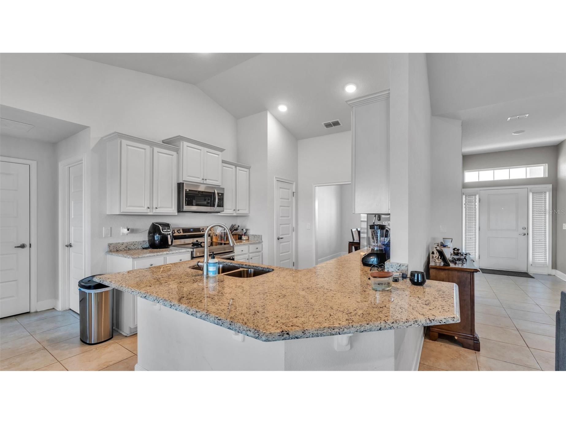 4724 Brookshire Court Lake Wales FL 33898 - LAKE MABEL L4959760 image10