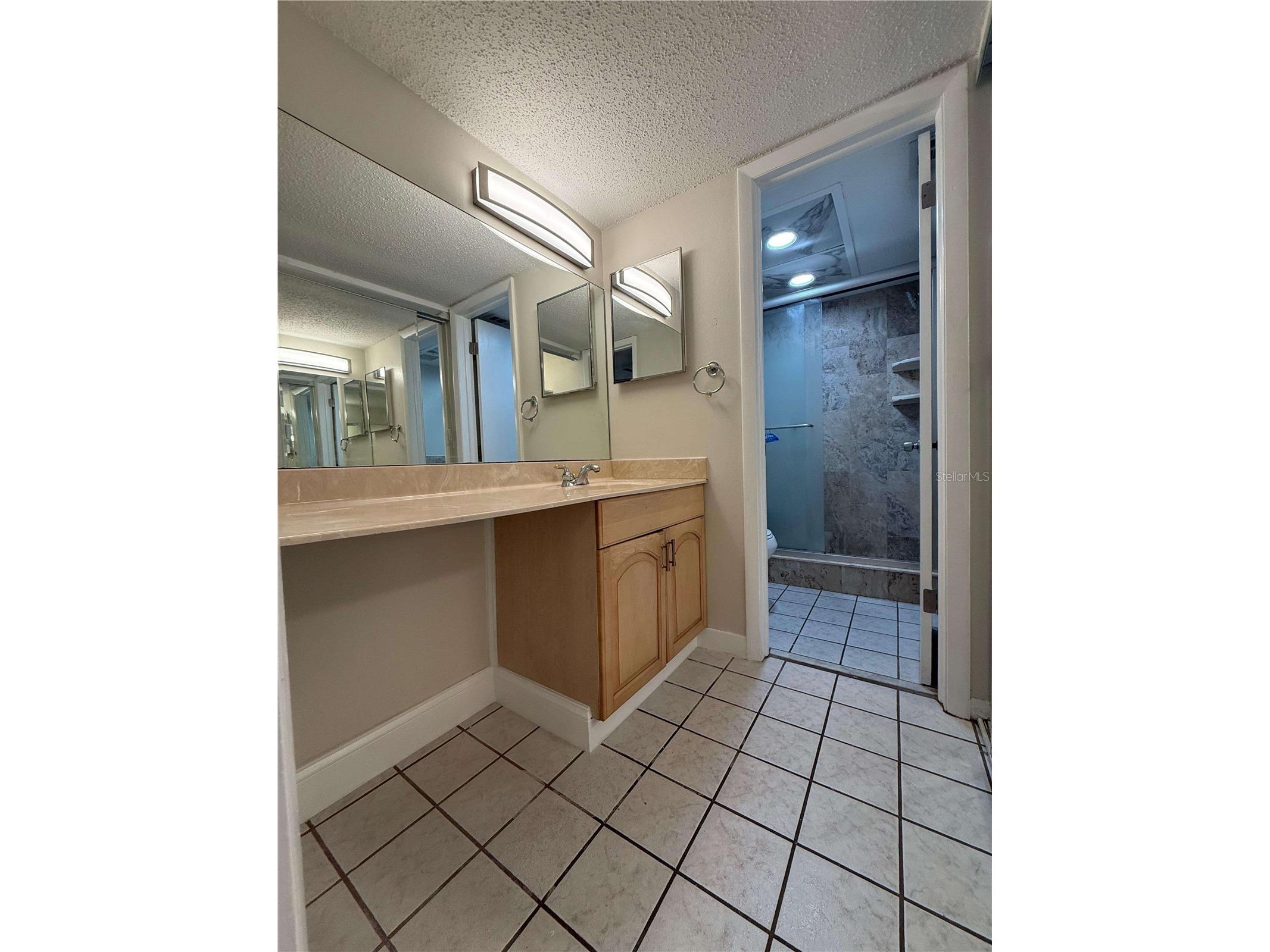 4724 Christa Court #322 Tampa FL 33614 TB8443004 image15