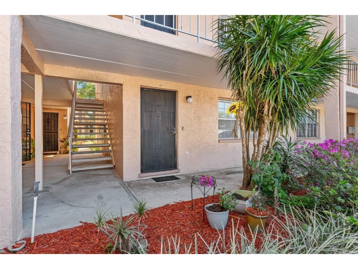 4724 Michael Court #123 Tampa FL 33614 TB8359742 image1