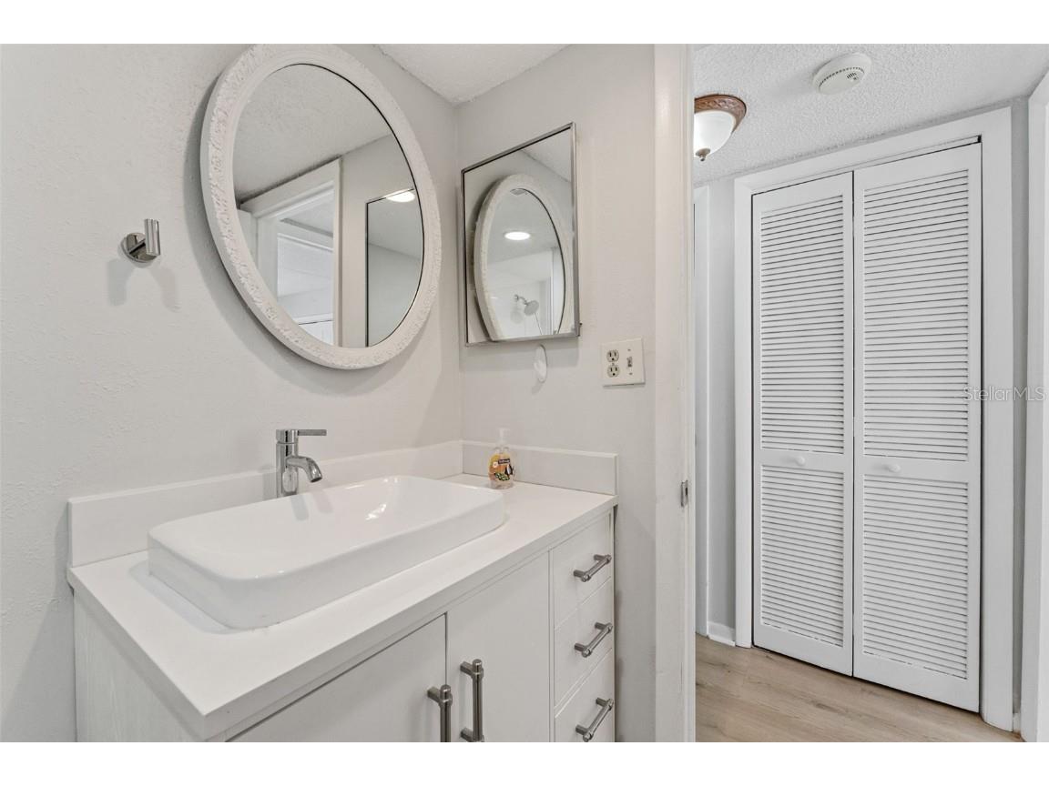 4724 Michael Court #123 Tampa FL 33614 TB8359742 image17