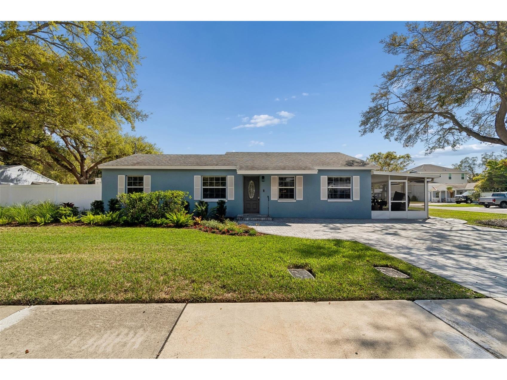 4724 W Wallcraft Avenue Tampa FL 33611 TB8491277 image1