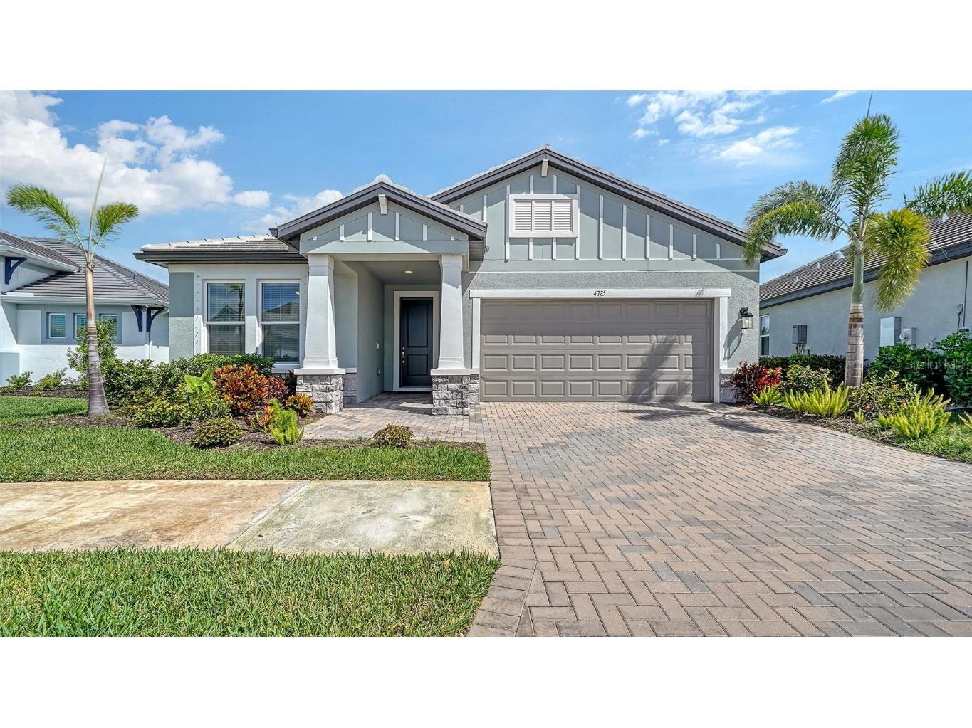 4725 Antrim Drive Sarasota FL 34240 A4647997 image1