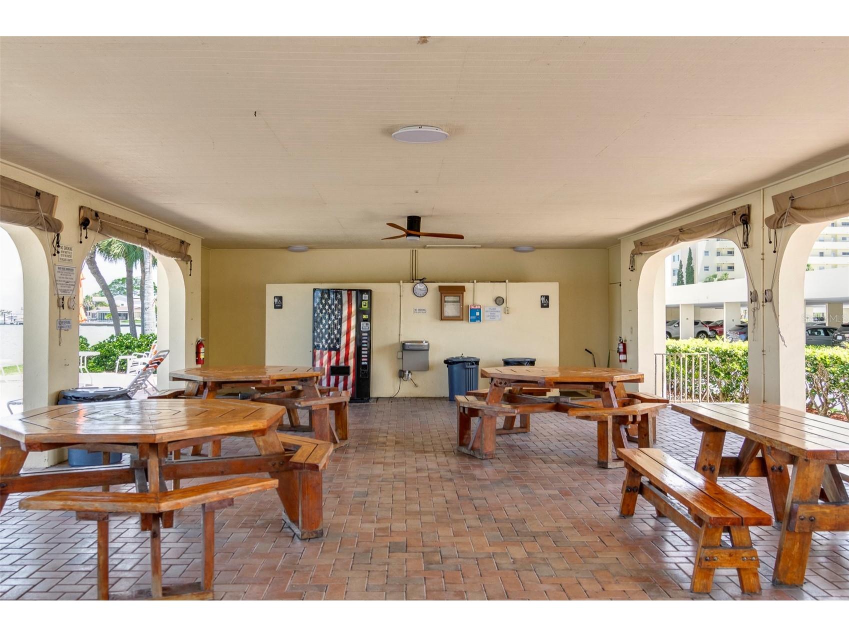 4725 Cove Circle #207 Saint Petersburg FL 33708 - BOCA CEIGA BAY TB8488203 image29