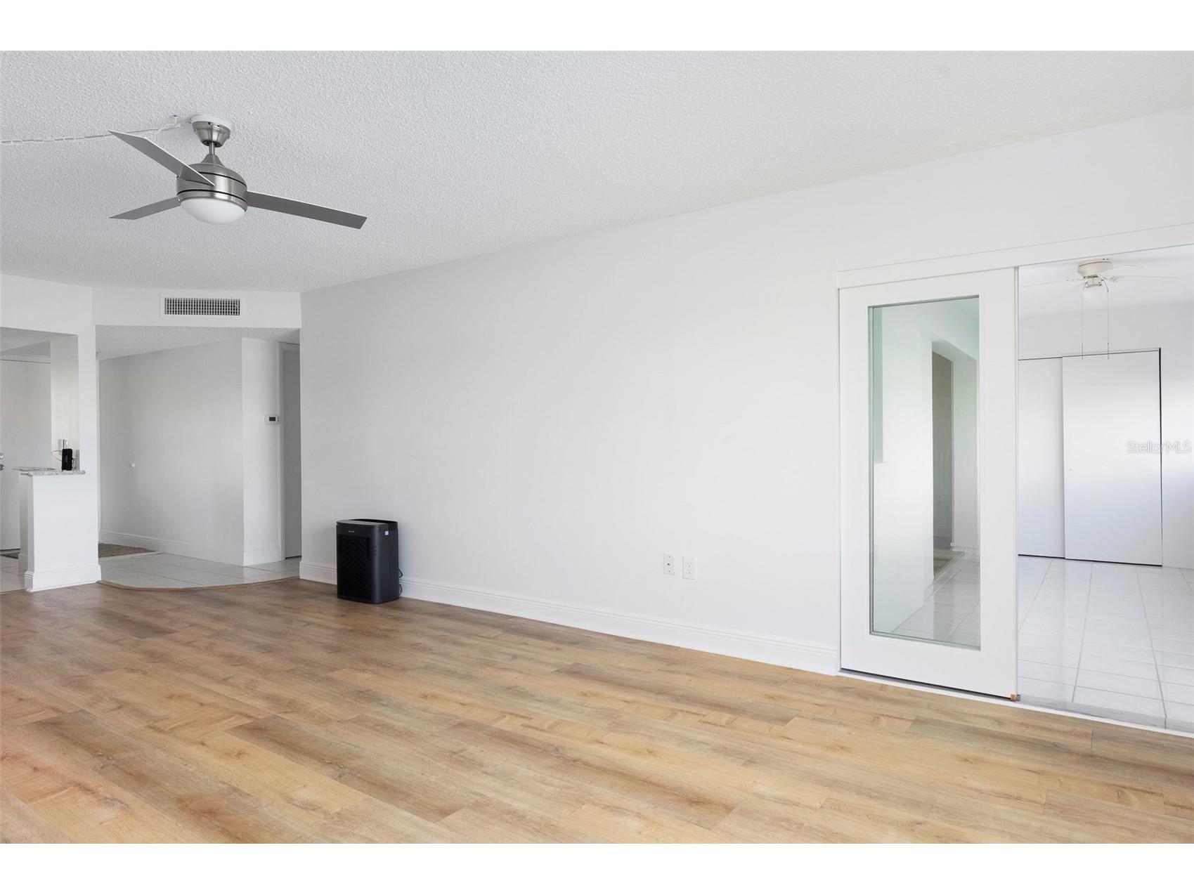 4725 Cove Circle #207 Saint Petersburg FL 33708 - BOCA CEIGA BAY TB8488203 image3