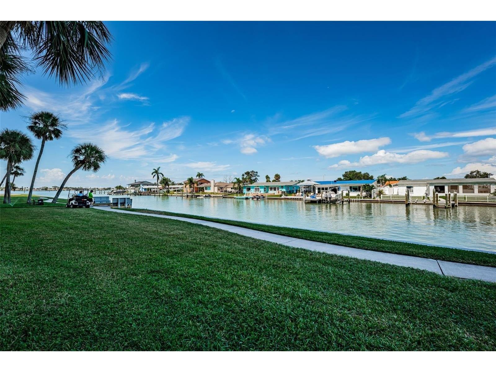 4725 Cove Circle #210 Saint Petersburg FL 33708 - BOCA CIEGA TB8501115 image29