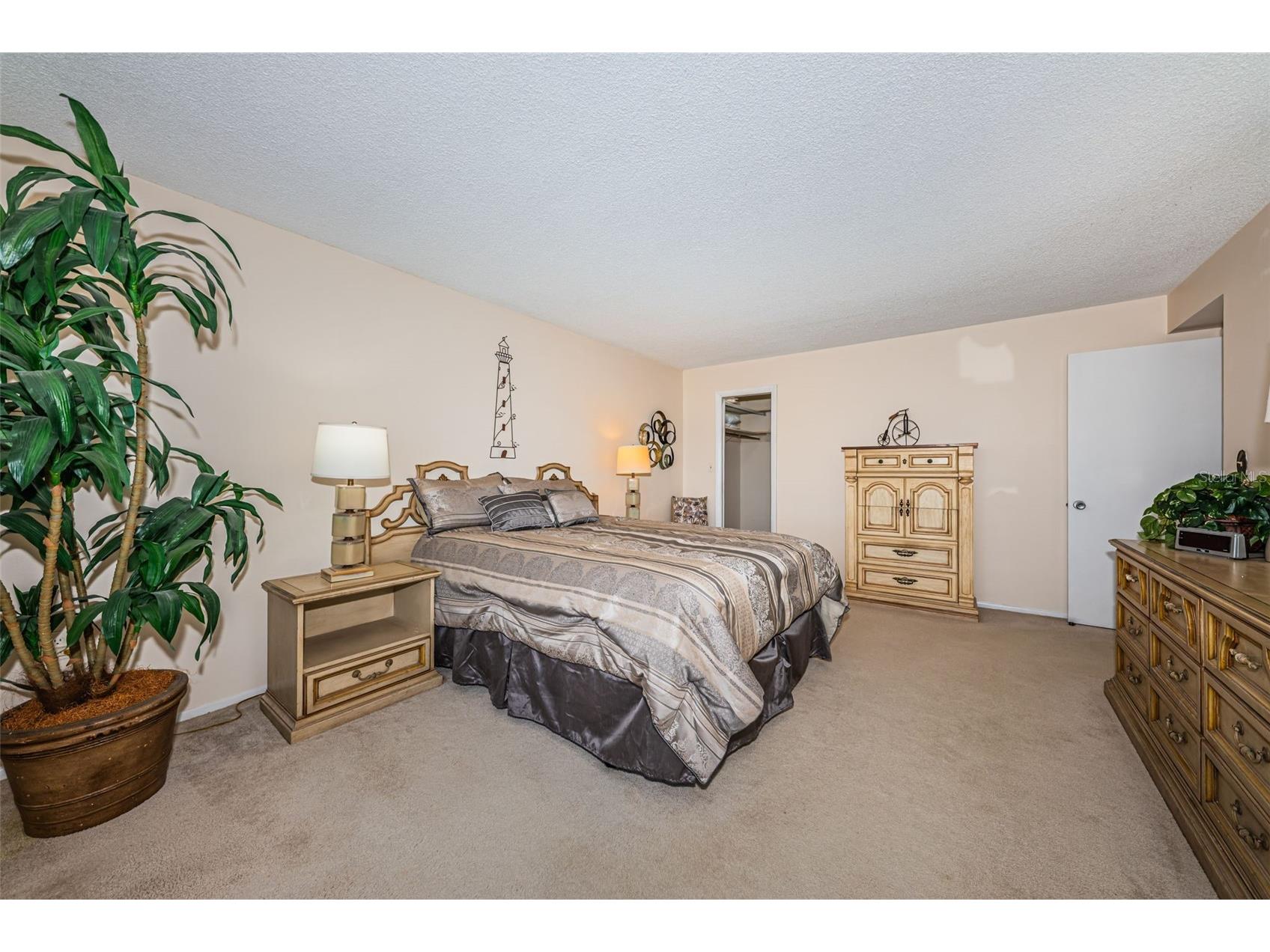 4725 Cove Circle #210 Saint Petersburg FL 33708 - BOCA CIEGA TB8501115 image32