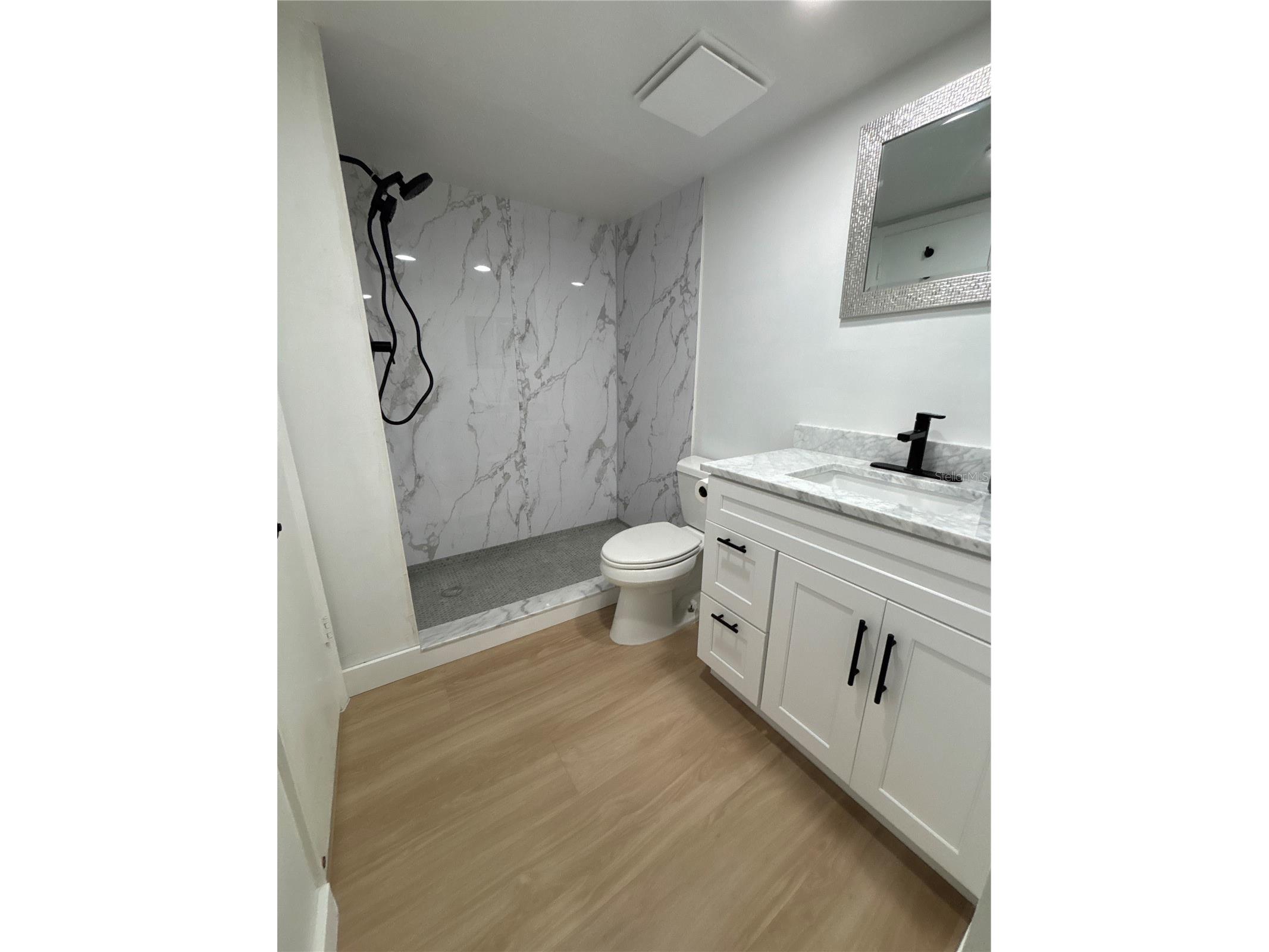 4725 Cove Circle #405 Saint Petersburg FL 33708 TB8509441 image13