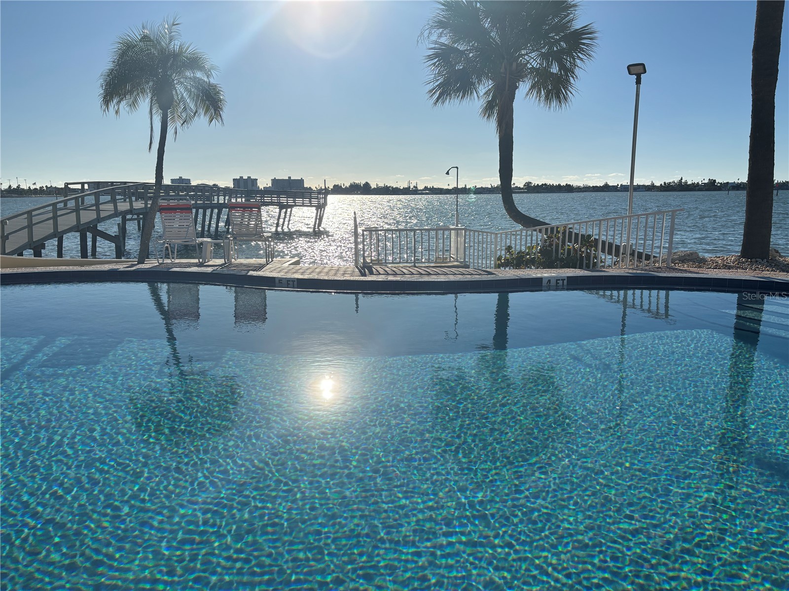 4725 Cove Circle #405 Saint Petersburg FL 33708 TB8509441 image18