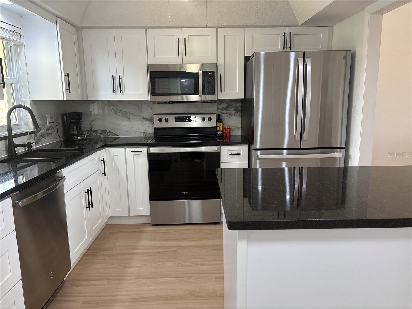 4725 Cove Circle #405 Saint Petersburg FL 33708 TB8509441 image4